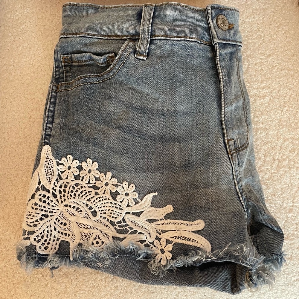 Lace Jean Fringe Short - size 9